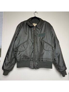 VTG U.S. Military Green Flyers Cold Weather Jacket Polyamide Sz 42-44